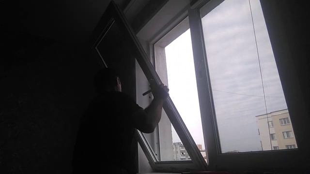 Монтаж створки в глухую секцию окна. смотреть онлайн
