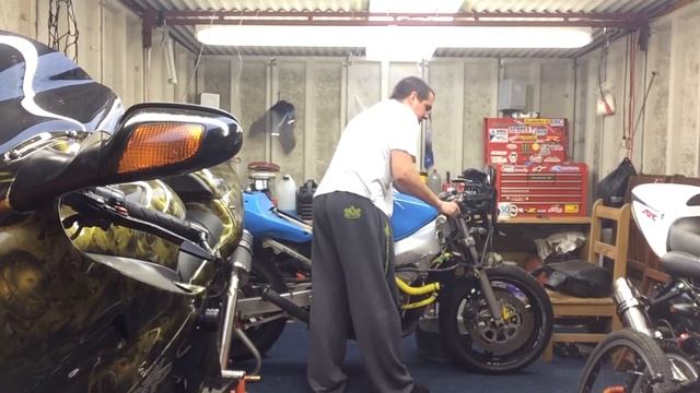 Suzuki GSXR 6 k2 first time start смотреть онлайн