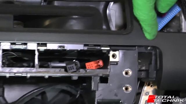 How to Remove Stereo Cage Frame (Double Din) - Audi A6 S6 RS6 (C5) - TOTAL TECHNIK смотреть онлайн
