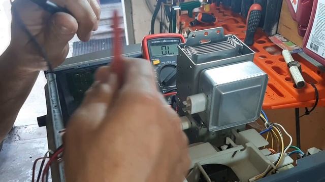 СВЧ пробиты проходные конденсаторы магнетрона.