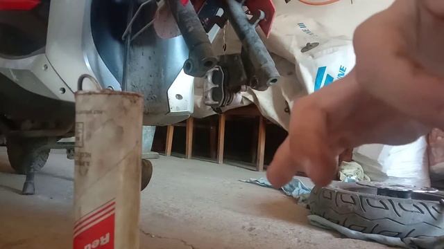 √√КАК СНЯТЬ ПЕРЕДНЕЕ КОЛЕСО НА СКУТЕРЕ#PEDA√√ смотреть онлайн