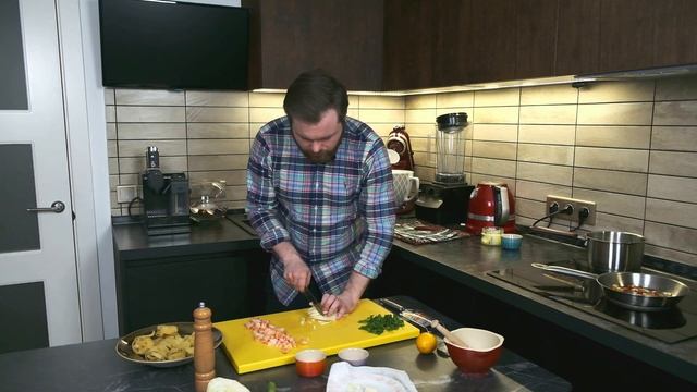 Фетучини с крабом, фенхелем и красной икрой!