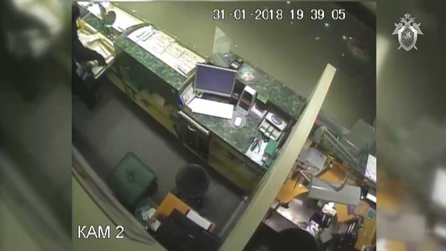 ВИДЕО с камер наблюдения по нападению на ювелирный магазин в Санкт-Петербурге смотреть онлайн