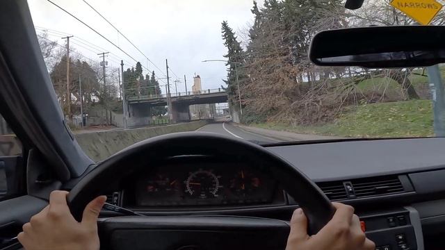 Mercedes 500E POV Test Drive смотреть онлайн