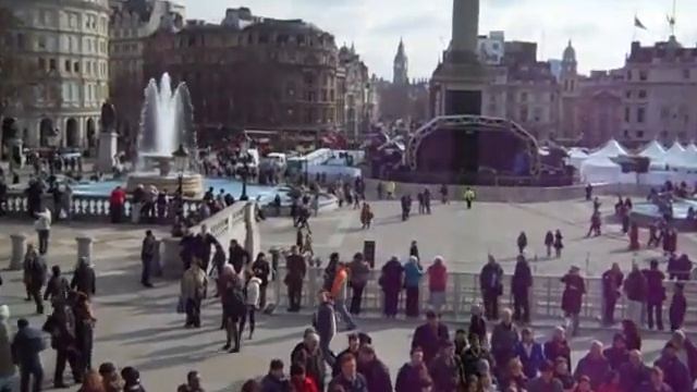 View from the National Gallery on Trafalgar Square, London 2011 смотреть онлайн