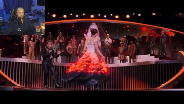 ВСЕ ШУТКИ С ПРОСМОТРА ГОЛОДНЫХ ИГР И ВСПЫХНЕТ ПЛАМЯ | ЗУБАРЕВ СМОТРИТ ГОЛОДНЫЕ ИГРЫ 2 | смотреть онлайн
