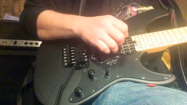 Improv on the Schecter Sun Valley Super Shredder! смотреть онлайн