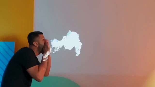 Trying Weird Things on World's First Smart Projector ! смотреть онлайн