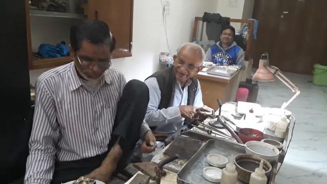 Ювелирная лавка в Джайпуре. Jaipur jewelers смотреть онлайн