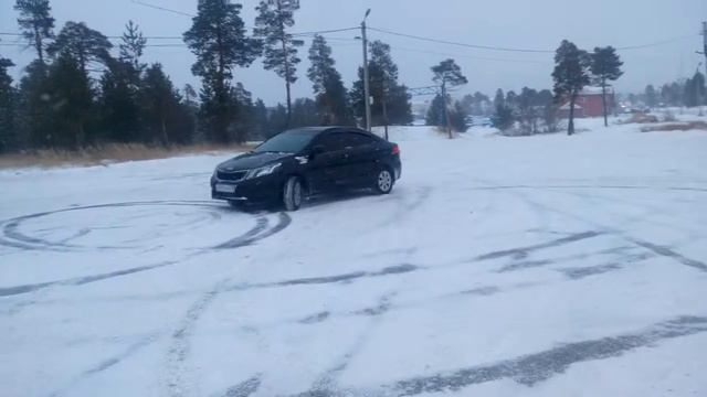 Снова ноябрьск смотреть онлайн