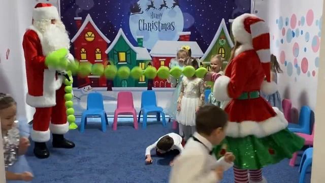 Новогодний утренник 2022. «Happy Rony “Драгоманова смотреть онлайн