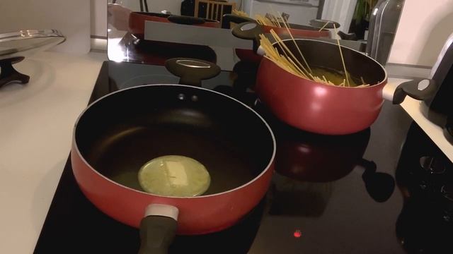 ПАСТА С КРЕВЕТКАМИ В СЛИВОЧНО-ЧЕСНОЧНОМ СОУСЕ РУКАМИ КАТЕРИНЫ АВТОСТОП смотреть онлайн