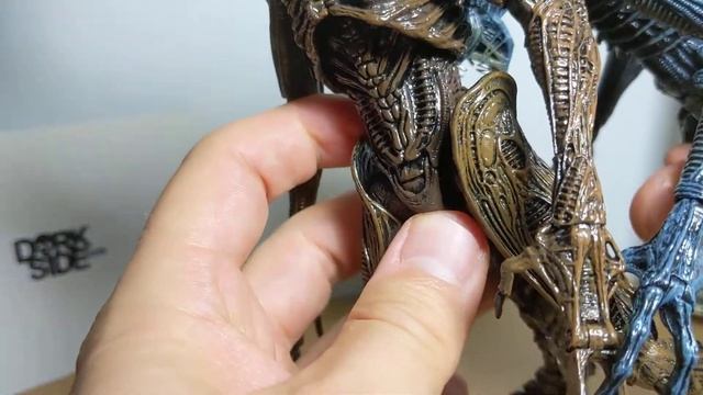 NECA Alien Resurrection Xenomorph Warrior 7" Scale Toy Action Figure Review | By FLYGUY смотреть онлайн
