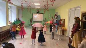 «За окошком снова непогодица»Танец с зонтиками, в детском саду. Старшая группа.