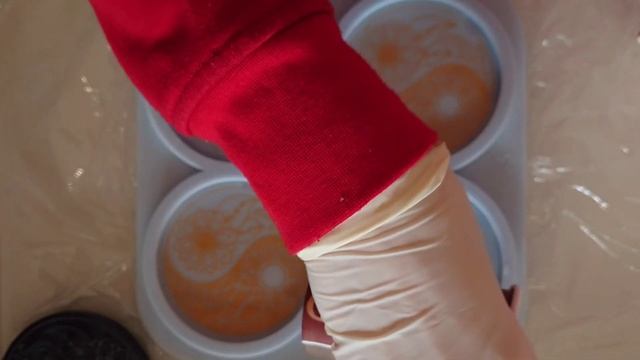 Tipps für luftblasenfreie Resin Coaster / Untersetzer mit vorgeprägtem Muster смотреть онлайн