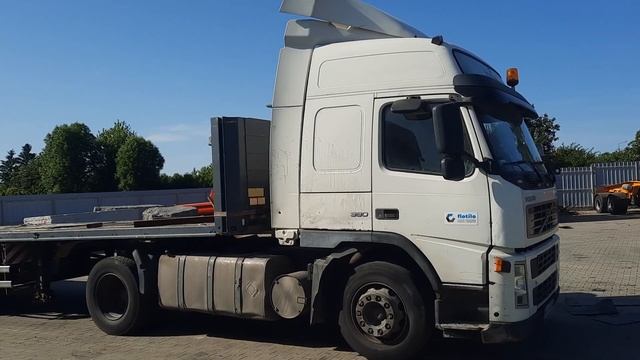 Ciągnik siodłowy VOLVO FM 9, 4x2 (2004) na aukcji Flotilo.pl смотреть онлайн