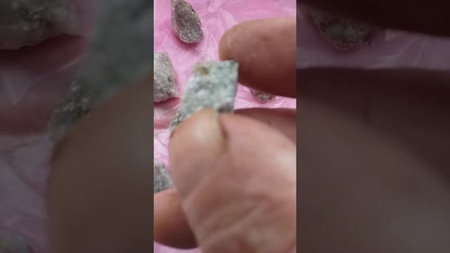 камень с блестками, палладий платина. смотреть онлайн