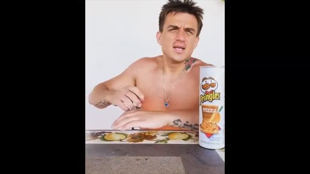 Влад Топалов остался без свадебного костюма смотреть онлайн