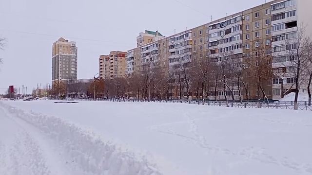 Оренбург 4 января 2022 года | Гуляем по "Степному" | Забрал заказ | По ул.Просторной смотреть онлайн