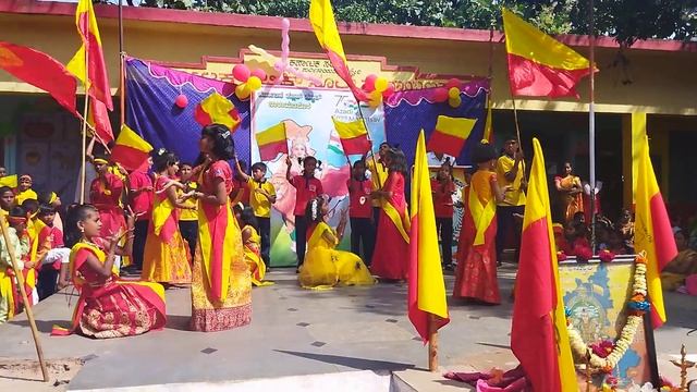 karunade kai chachide node dance performance ?KPS Narayanpur ? смотреть онлайн