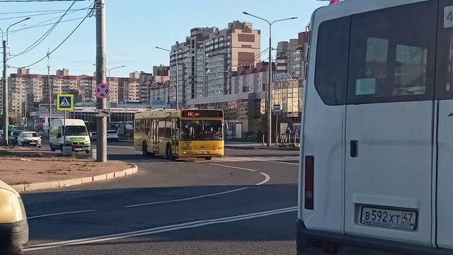 МАЗ 103С Жёлтый смотреть онлайн