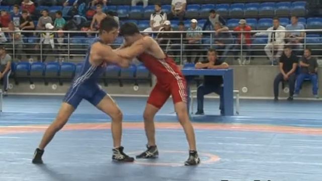 Борьба гр-римская. Перв.Кыргызстана-2017 (кадеты). 69 кг 1\8 Максатбек уулу Ырыскелди-Бектур Акмато смотреть онлайн