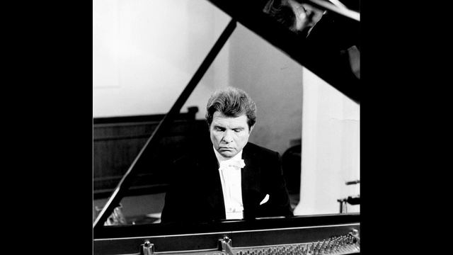 Gilels Plays Beethoven Concerto № 4 {Moscow 66}