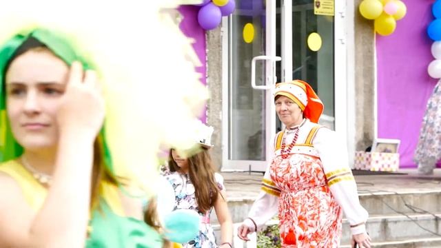 Ролик Праздник полевых цветов 20.07.2019 смотреть онлайн