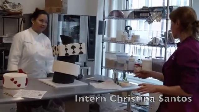 Sugar Flower Artist Bakes Cakes Too смотреть онлайн