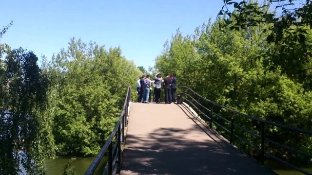 Киргизы хвалят своего друга и желают ему найти достойную жену смотреть онлайн