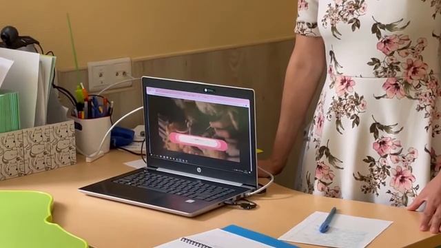 Школа для маленьких пациентов в психбольнице ЦКПБ им.Усольцева Москва #психбольница #школа #учитель смотреть онлайн