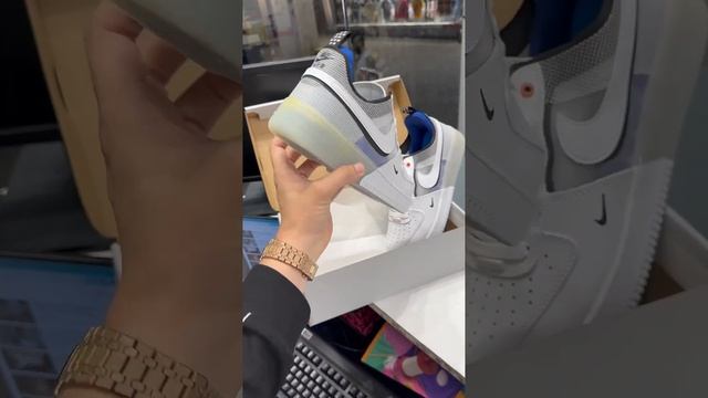 Nike - Air Force 1 React "Sail Barely Volt" sneakers смотреть онлайн