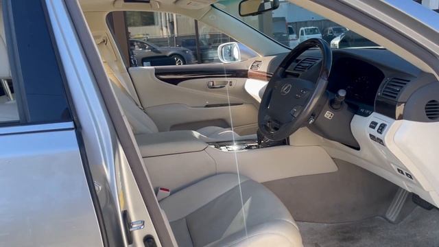 Vancouver Velocity Cars #19179 Lexus LS600H I-Package AWD (JDM 2UR-FSE 5.0l V8 439HP) смотреть онлайн