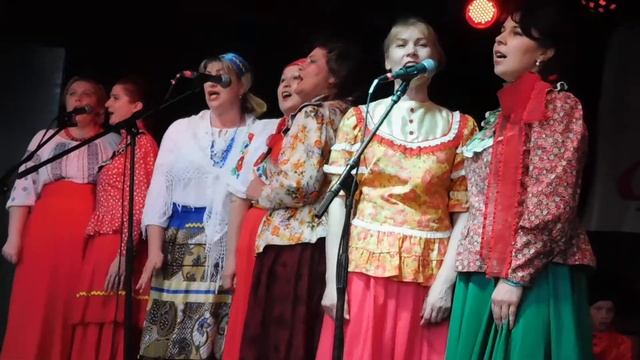 Сударушки. "Ой при лужку," смотреть онлайн