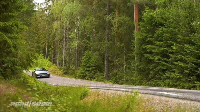 Polestar 1: World's first drive in this futuristic hybrid coupe смотреть онлайн