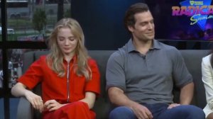 СПАЛИЛИСЬ! Генри Кавилл и Фрейя Аллан