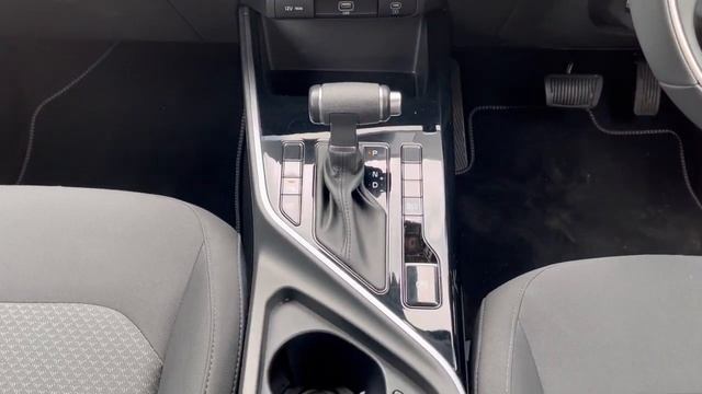 Acorn Stone - Kia Niro 1.6 GDi HEV 2 - DY72BOH смотреть онлайн