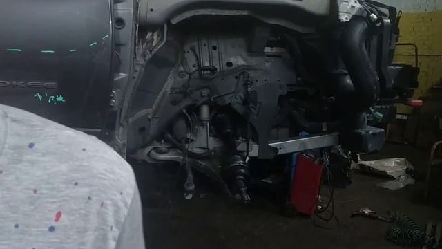 Ремонт джип чероки kl замена масла АКПП. смотреть онлайн