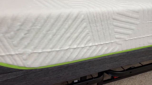 Lucid Bamboo Charcoal & Aloe Vera Hybrid vs Lucid Latex Hybrid Mattresses! смотреть онлайн