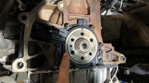 Замена заднего сальника коленвала Audi A6 A4 Volkswagen Jetta TDI