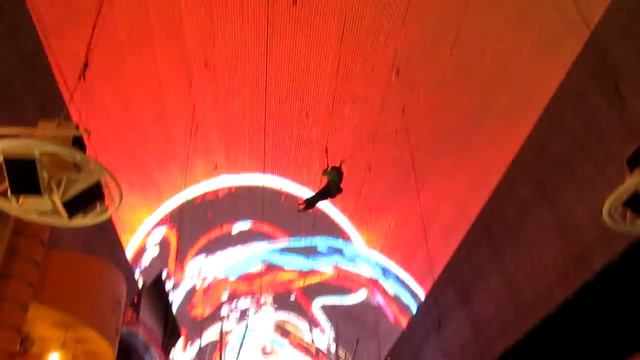 We will Rock You Vegas смотреть онлайн