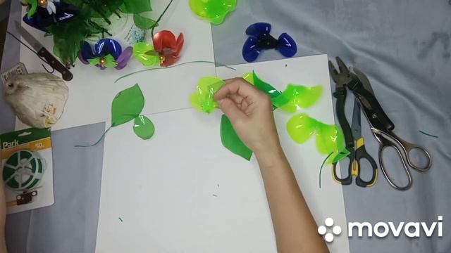 Как сделать Цветы Анютины глазки из пластиковых бутылок!! смотреть онлайн