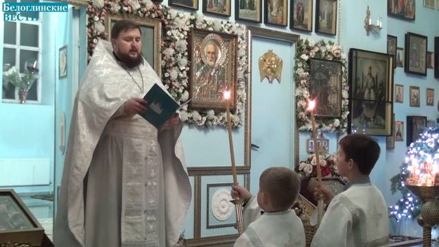 Служба ночью на Рождество смотреть онлайн