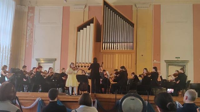 Крейслер - Сицилиана и Ригодон - Рядчина Карина 11 лет смотреть онлайн