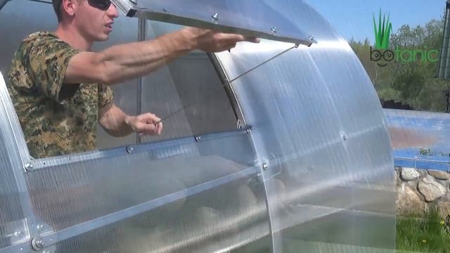 Инструкция по сборке форточки для теплицы из поликарбоната