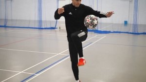 УДИВИ СВОИХ ДРУЗЕЙ #7 | Три простых трюка ОБУЧЕНИЕ | Фристайл Футбол