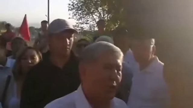 Атамбаев о поездке в Москву:Приглашение поступало несколько раз.Я не мог отказаться смотреть онлайн