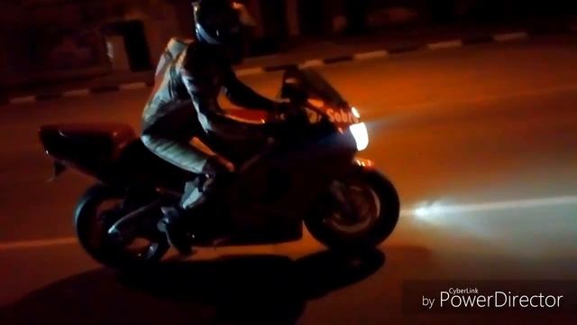 Ночная прогулка на Мото.