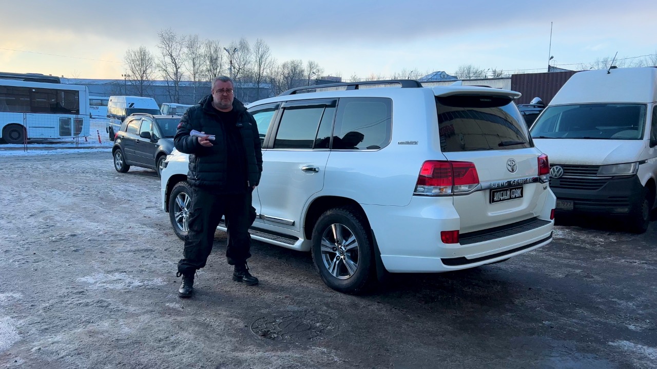 На что тратит деньги, человек у которого всё хорошо? смотреть онлайн