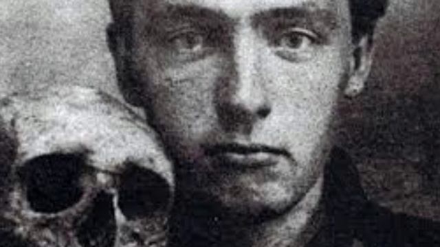 Велимир Хлебников - Жарбог смотреть онлайн